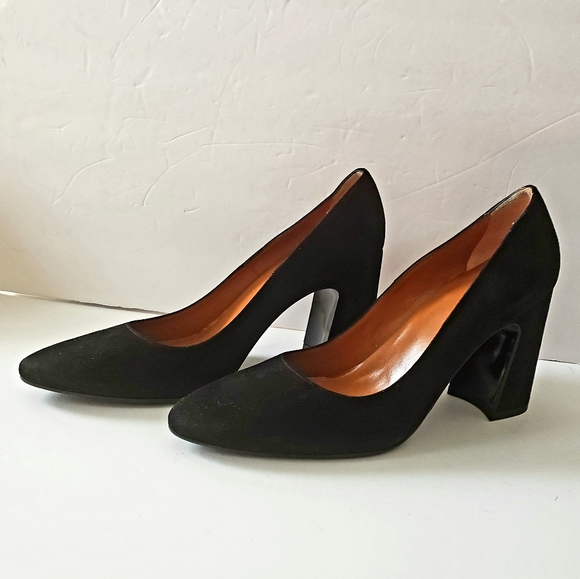 Aquaitalia Neely Solid Suede Pump - Picture 3 of 8